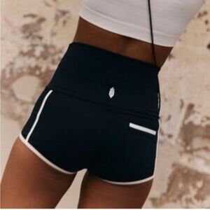 Free people short
